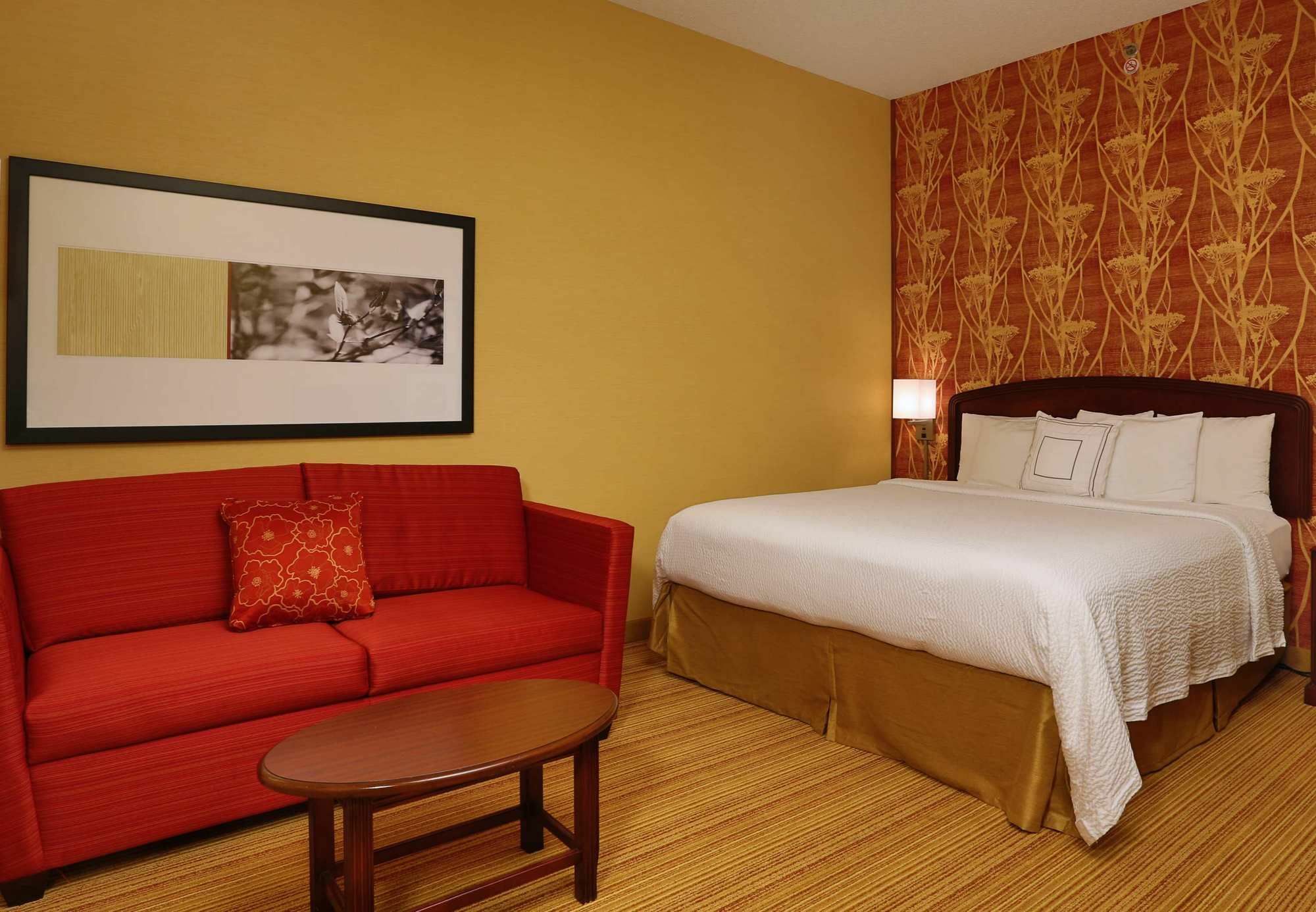 Courtyard By Marriott Springfield Airport Hotel Eksteriør billede